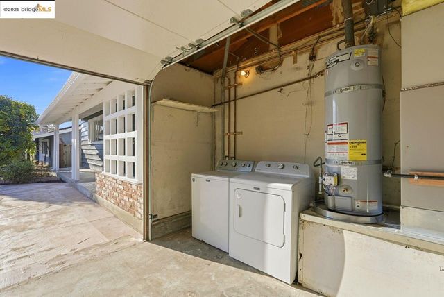 $865,000 | 620 Chevy Chase Way, Hayward, CA 94544