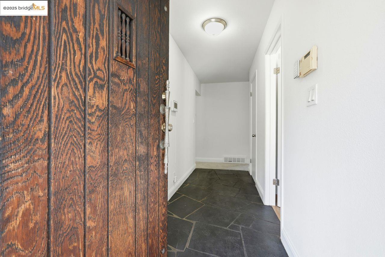 620 Chevy Chase Way Hayward, CA 94544 - Photo 7 of 38 a view of a hallway