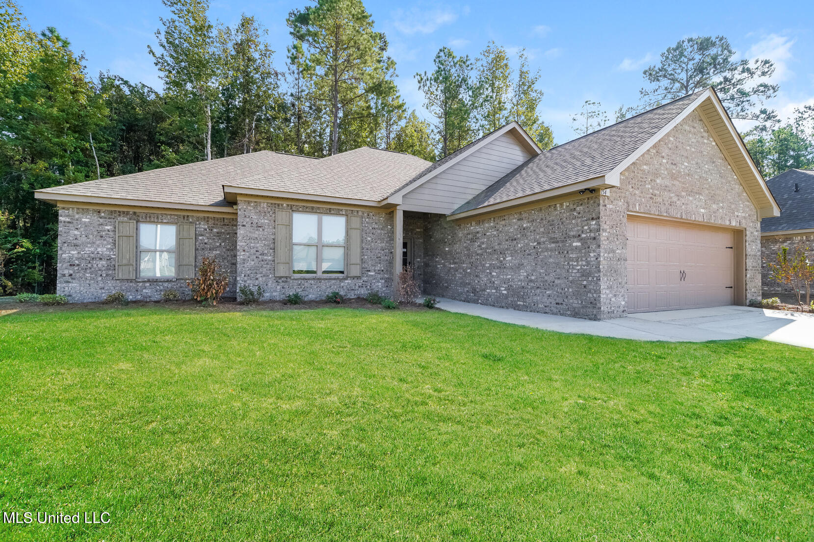 154 Shelby Mae Circle Brandon, MS 39042 - Photo 1 of 14 front-view-13117362