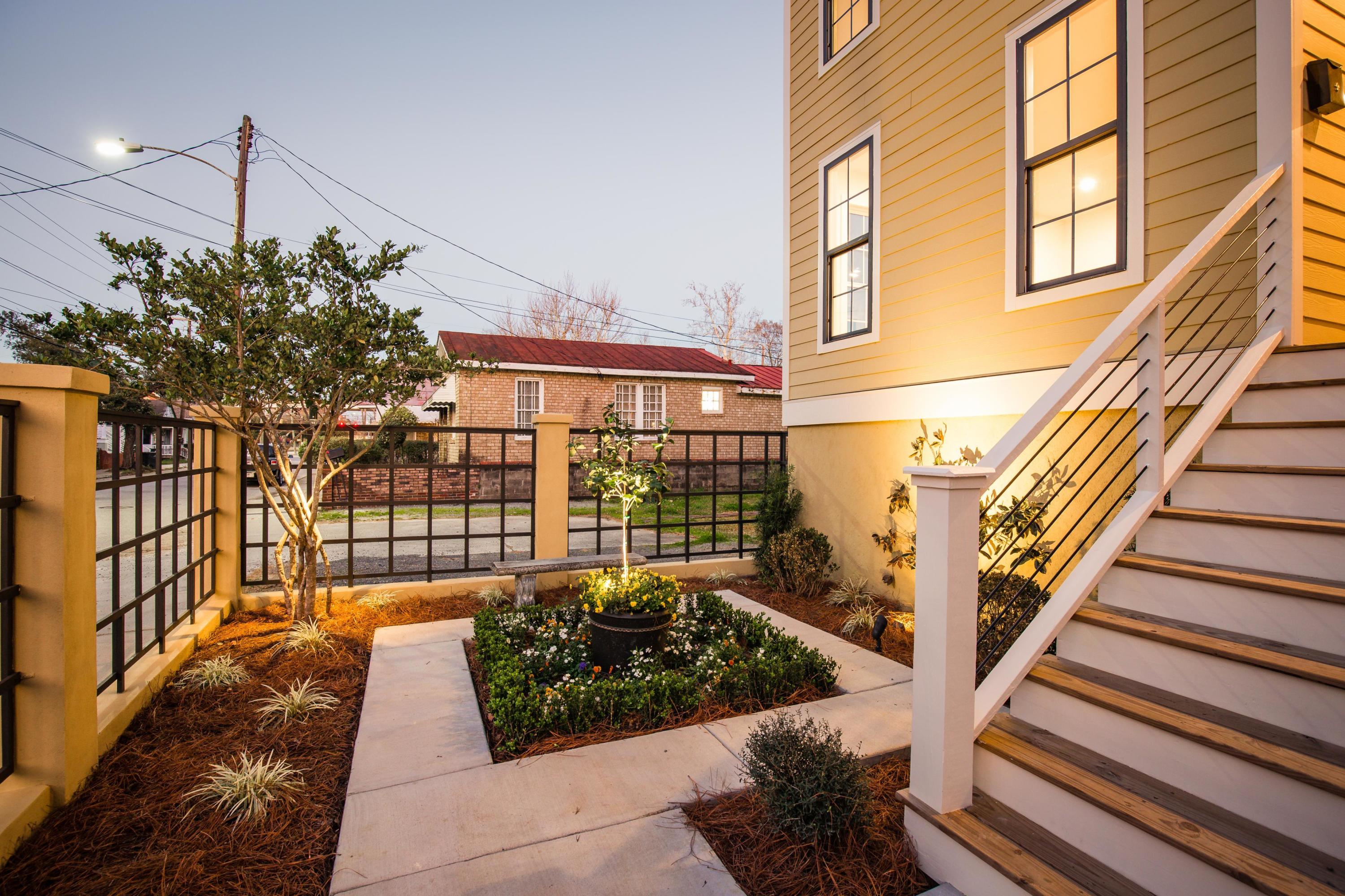 371 Huger Street Charleston, SC 29403 - Photo 2 of 53 3