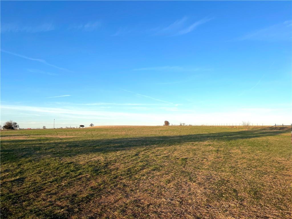6-7 Cr 356 Road Gatesville, TX 76528 - Photo 5 of 14 a view of an ocean