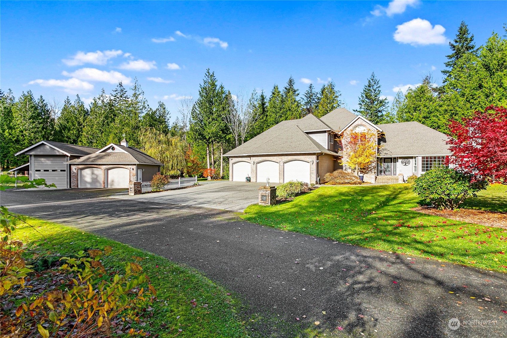 2267 Rusty Lane Bellingham, WA 98229 - Photo 1 of 40 Gallery Image 1