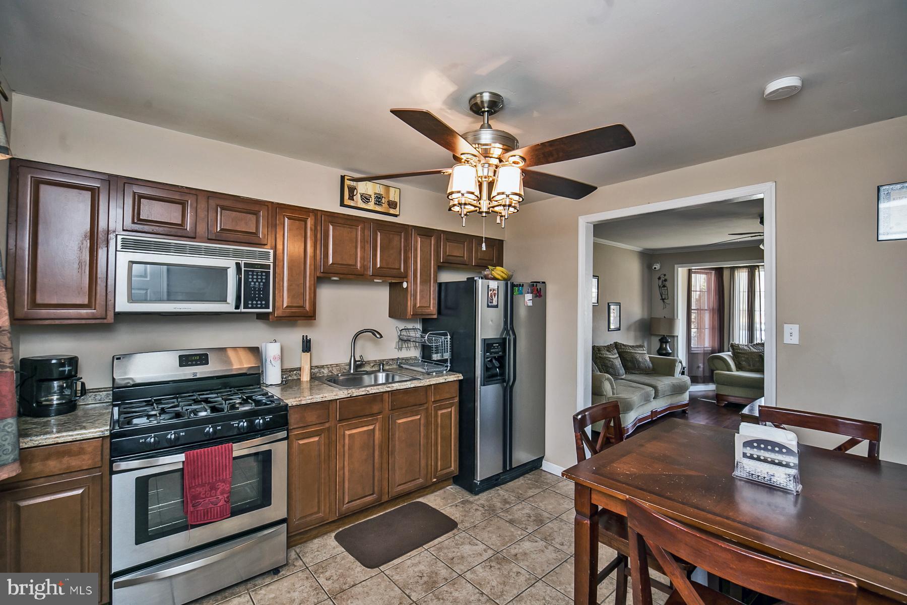 4504 Robin Road Newfield, NJ 08344 - Photo 7 of 32