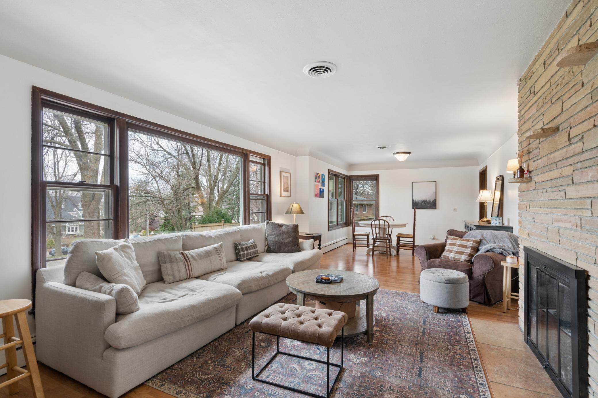 2820 Washta Bay Road Chanhassen, MN 55331 - Photo 11 of 50