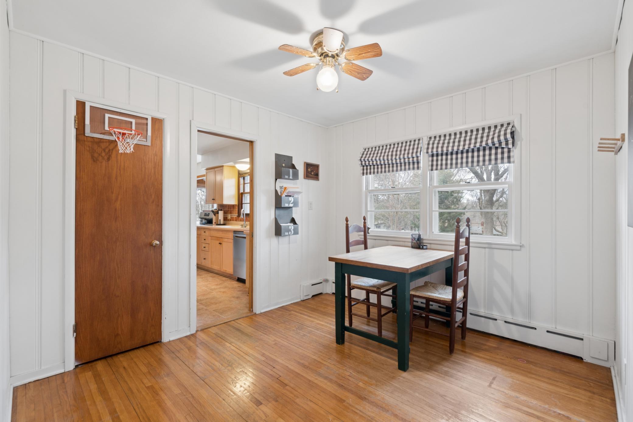 2820 Washta Bay Road Chanhassen, MN 55331 - Photo 19 of 50