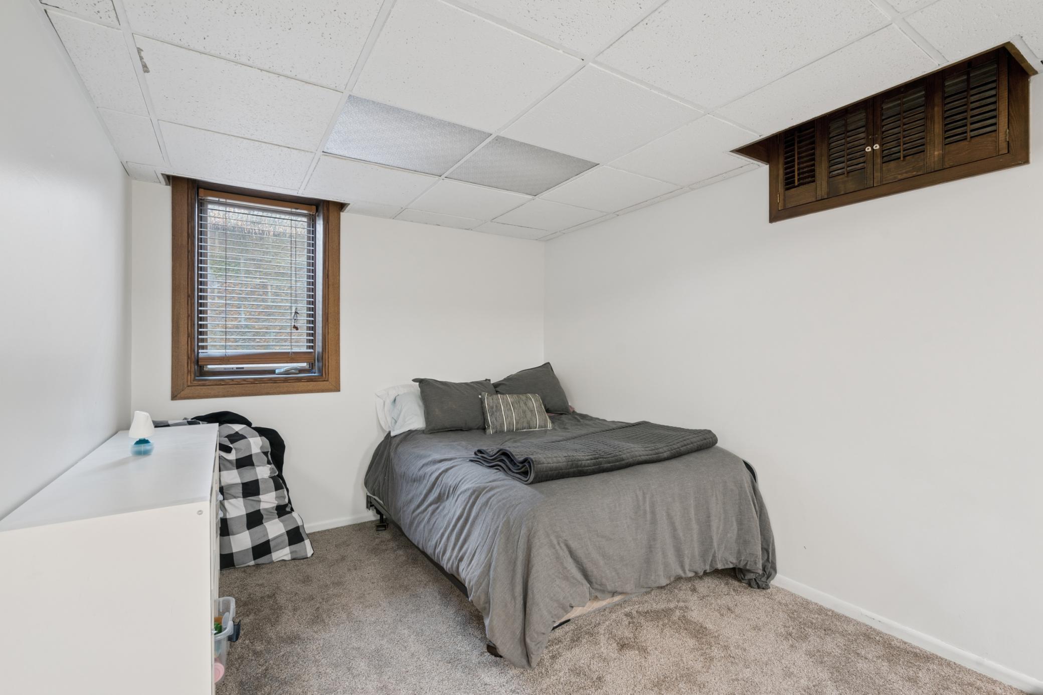 2820 Washta Bay Road Chanhassen, MN 55331 - Photo 25 of 50