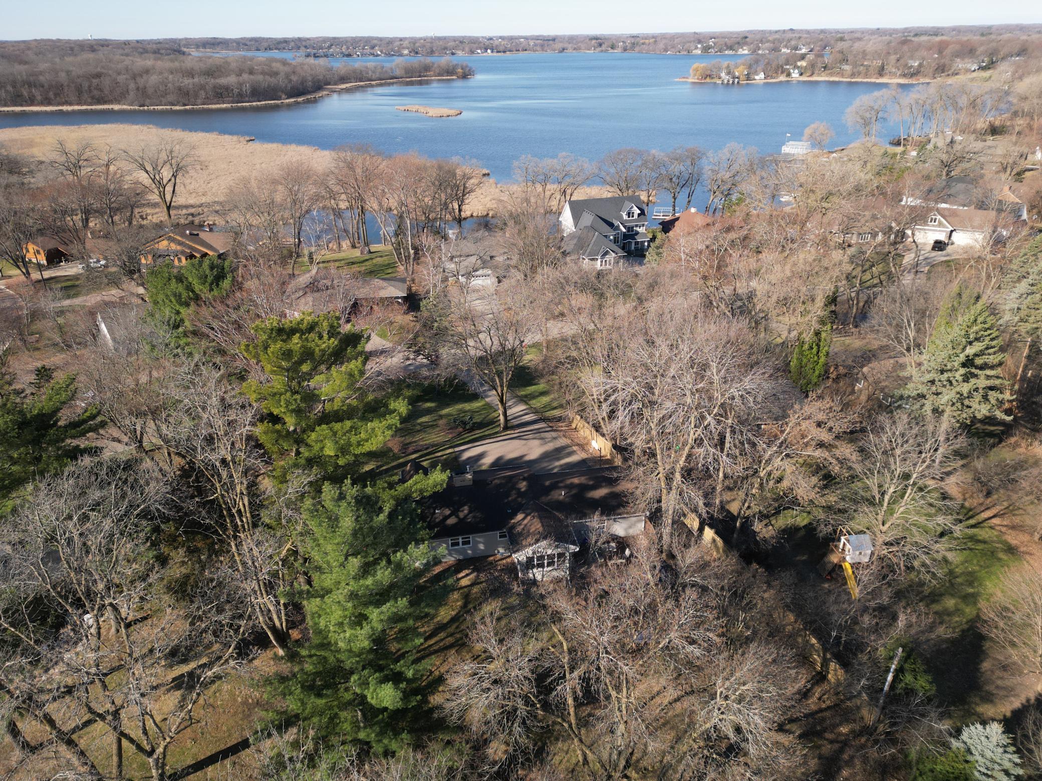 2820 Washta Bay Road Chanhassen, MN 55331 - Photo 38 of 50