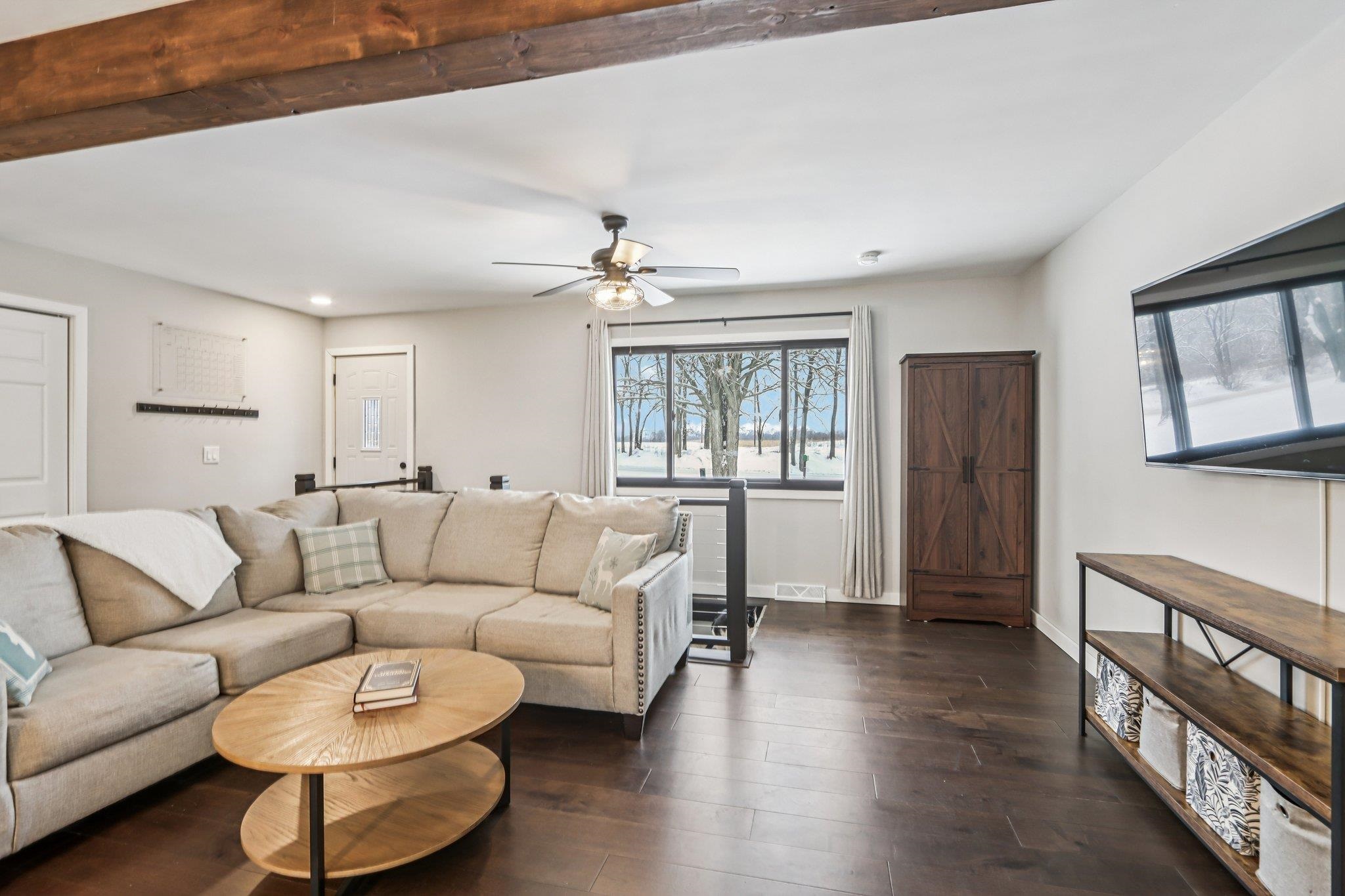 402 Schwantz Road Pardeeville, WI 53954 - Photo 1 of 33