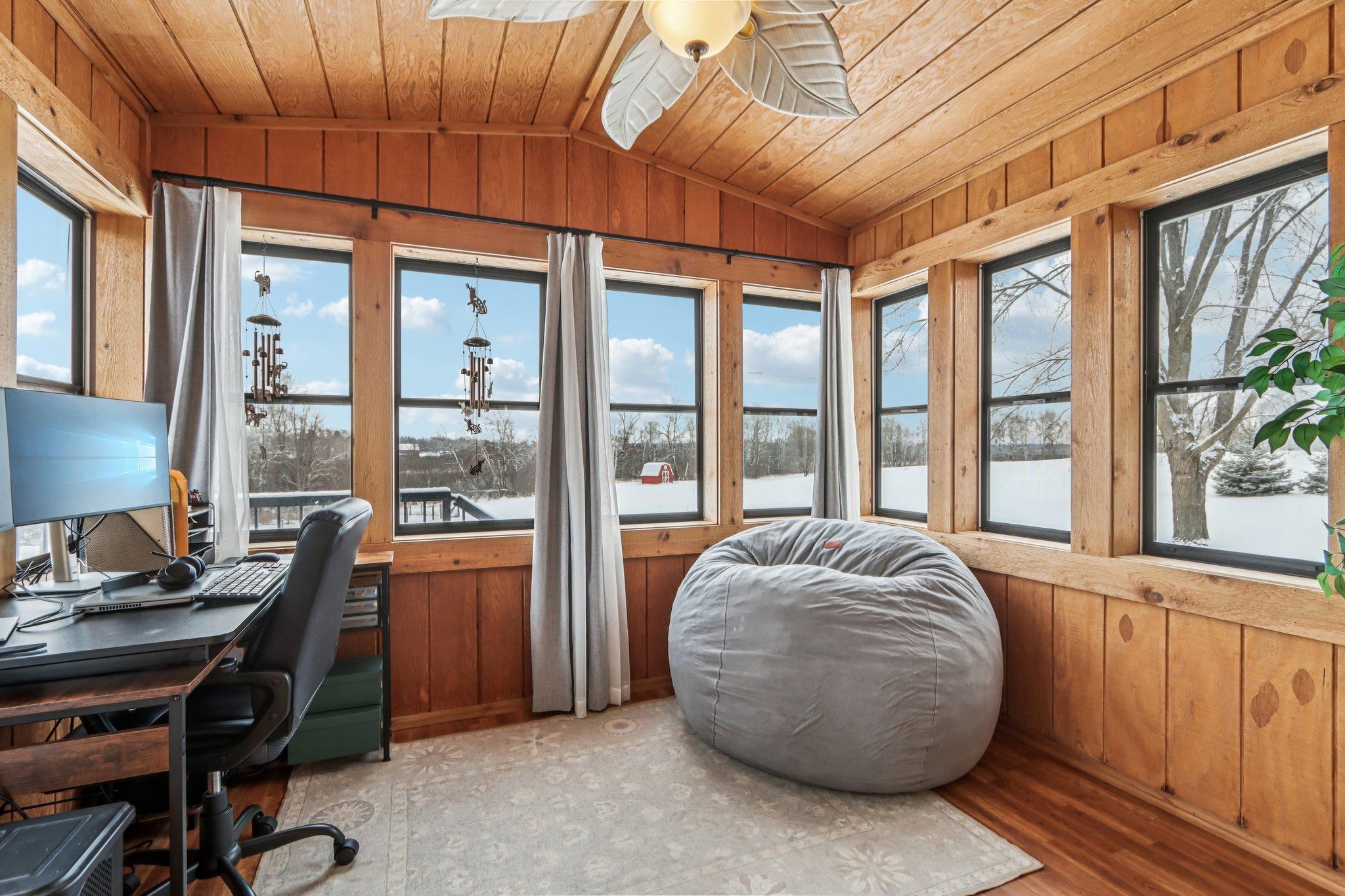 402 Schwantz Road Pardeeville, WI 53954 - Photo 13 of 33