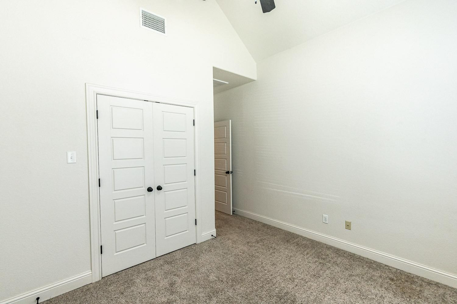 1720 102nd Street, Unit A Lubbock, TX 79423 - Photo 22 of 32 Photo 22