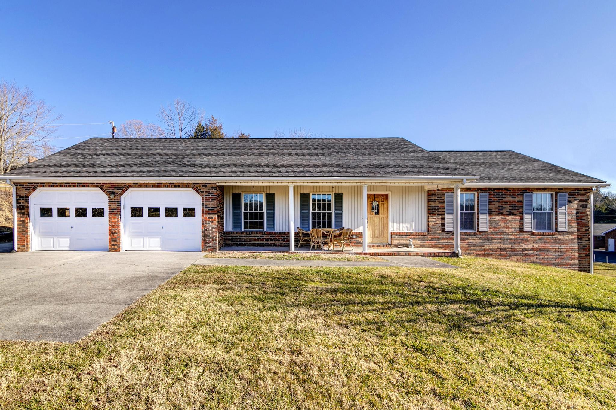 550 Packing House Road Kingsport, TN 37660 - Photo 2 of 50 550PackerHouse3