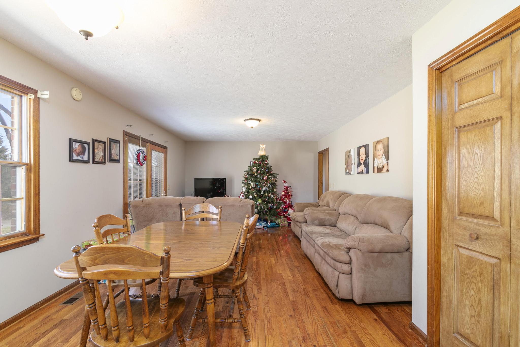 550 Packing House Road Kingsport, TN 37660 - Photo 12 of 50 550PackerHouseInt6
