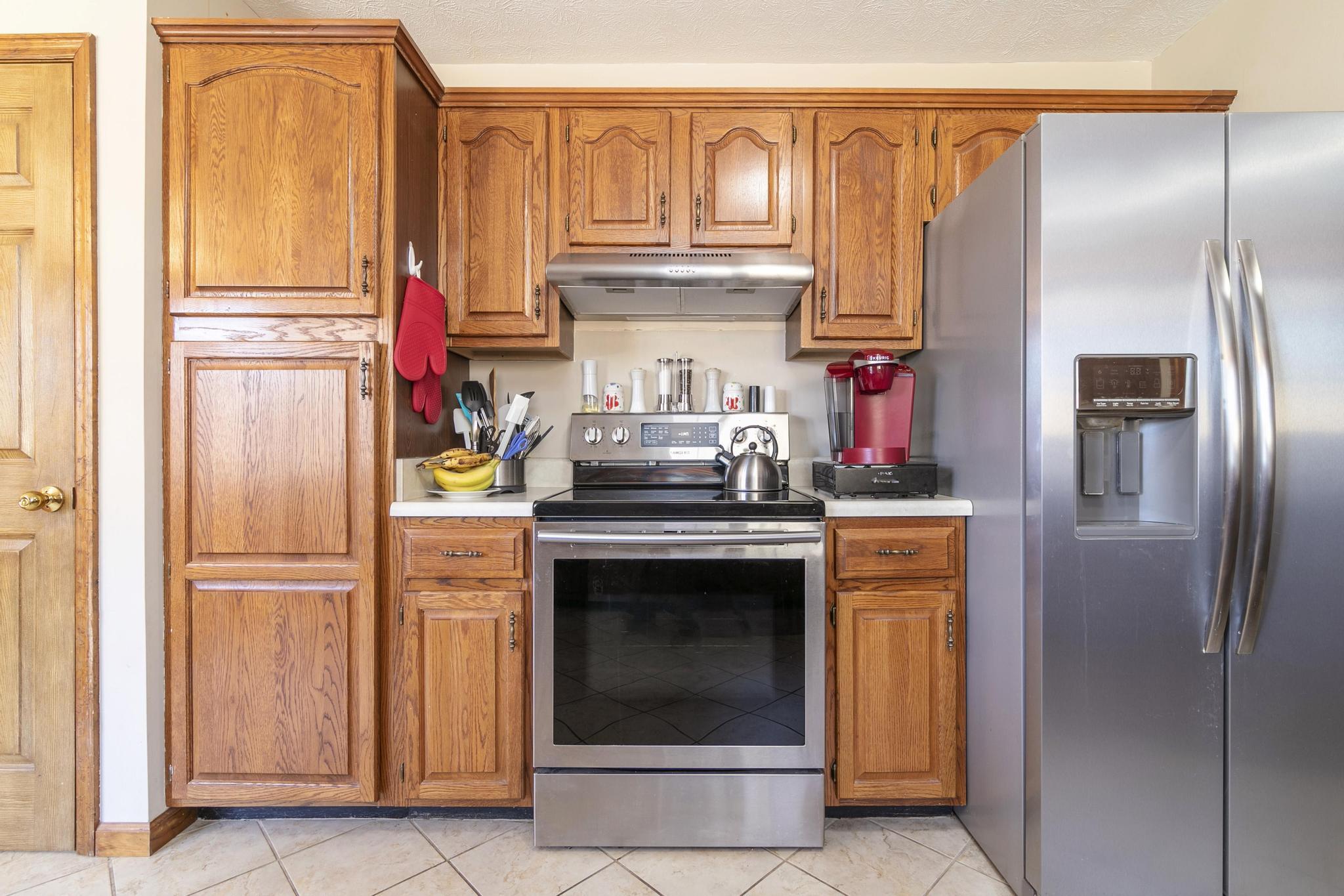 550 Packing House Road Kingsport, TN 37660 - Photo 15 of 50 550PackerHouseInt12
