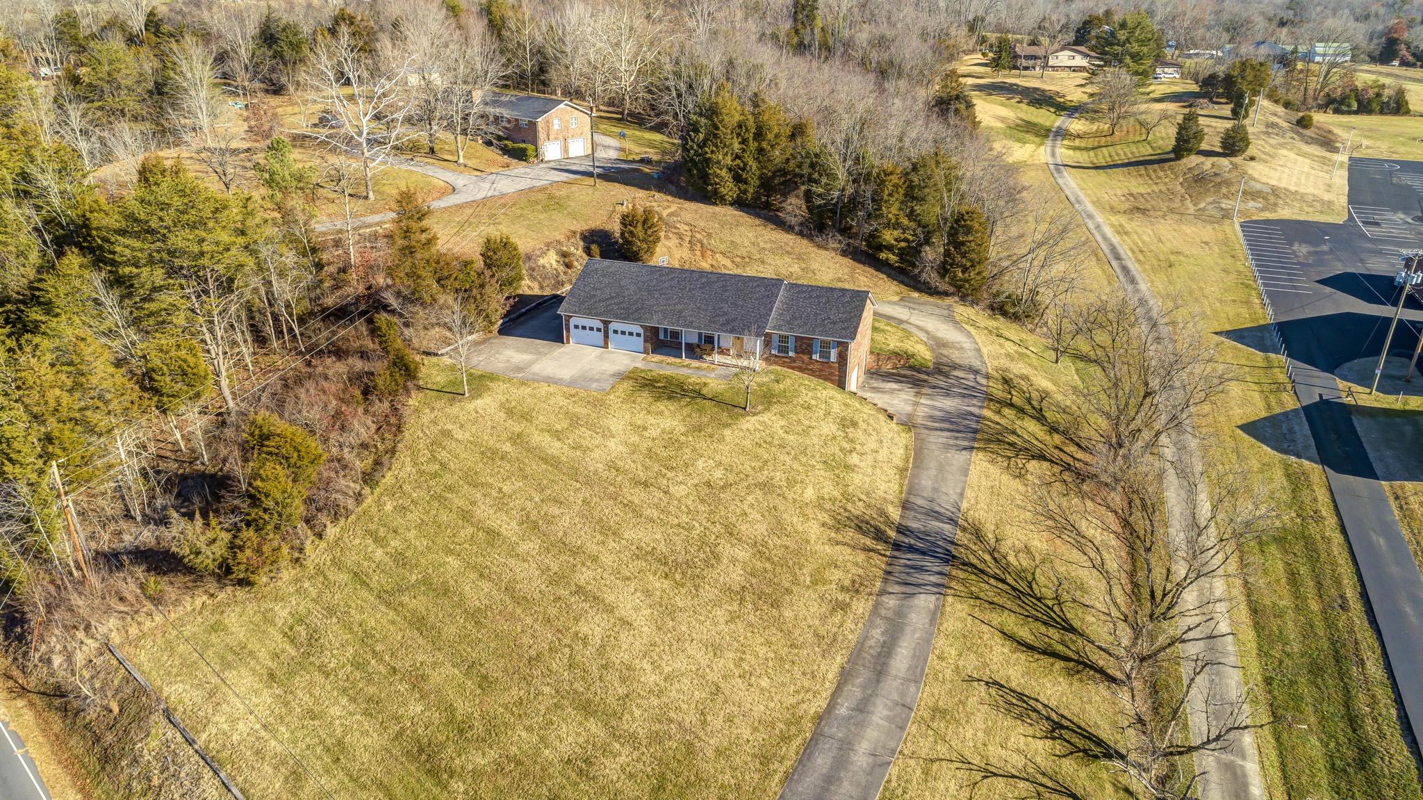 550 Packing House Road Kingsport, TN 37660 - Photo 41 of 50 550PackerHouse56