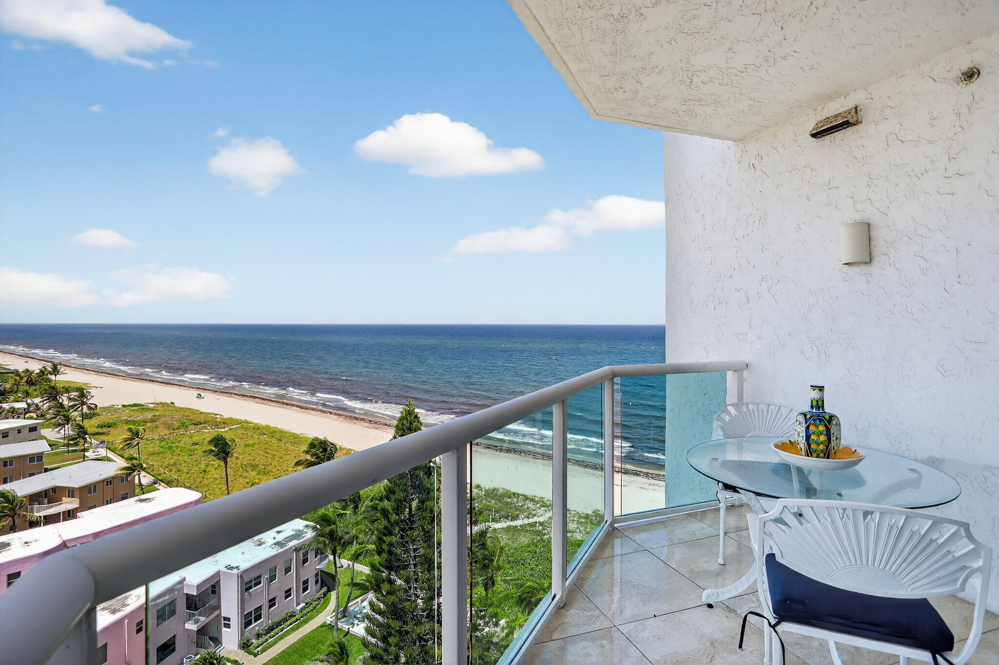 1430 South Ocean Boulevard, Unit 10A Lauderdale-by-the-Sea, FL 33062 - Photo 19 of 97 Dine Alfresco!