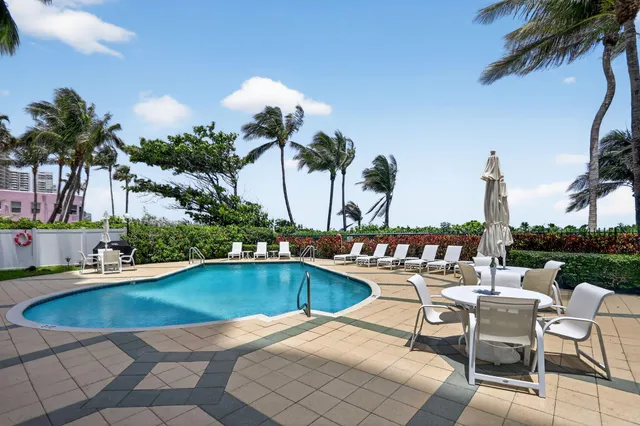 $1,899,777 | 1430 South Ocean Boulevard, Unit 10A, Lauderdale-by-the-Sea, FL 33062