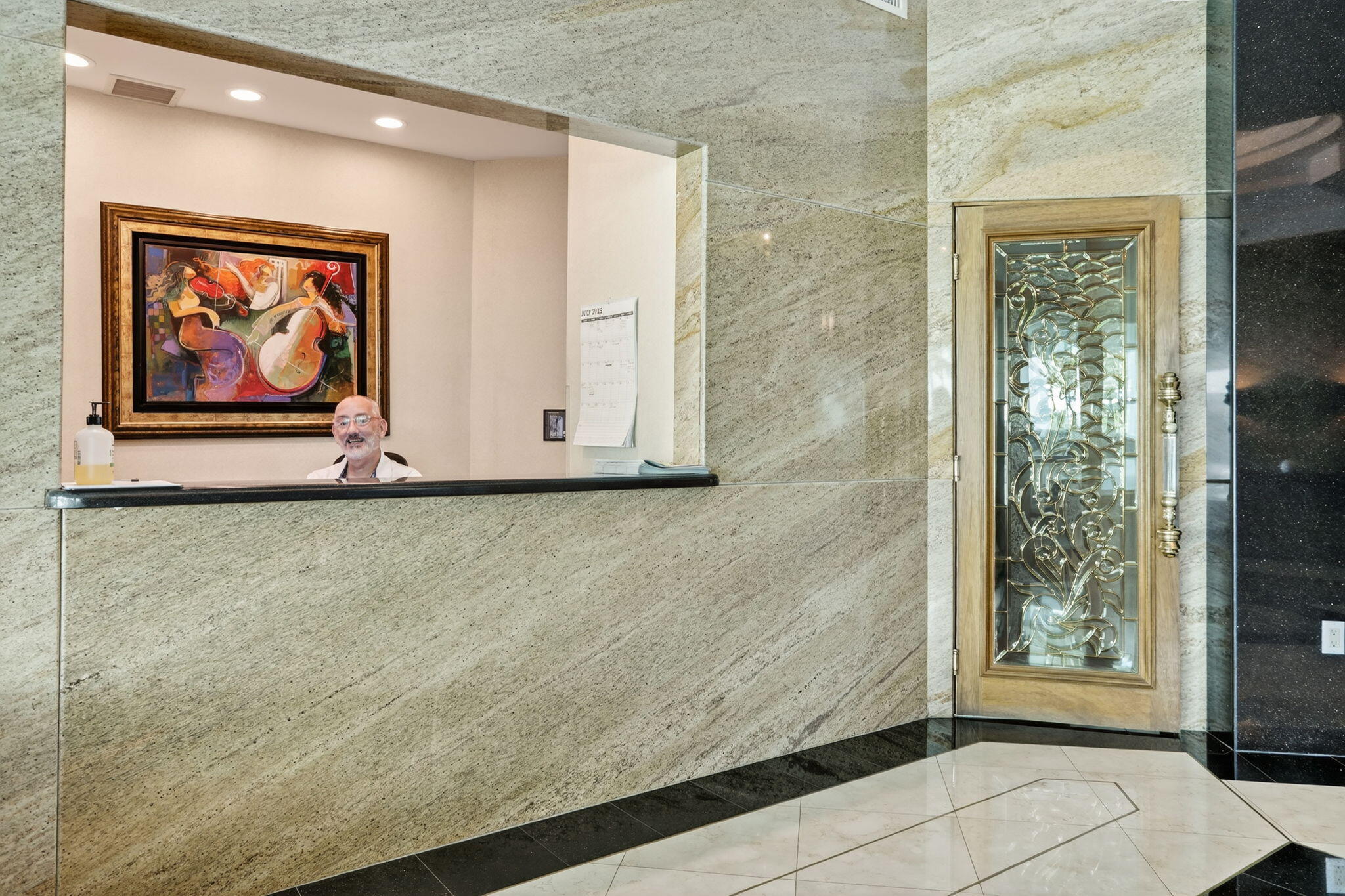 1430 South Ocean Boulevard, Unit 10A Lauderdale-by-the-Sea, FL 33062 - Photo 76 of 97 24 Hours Door Person