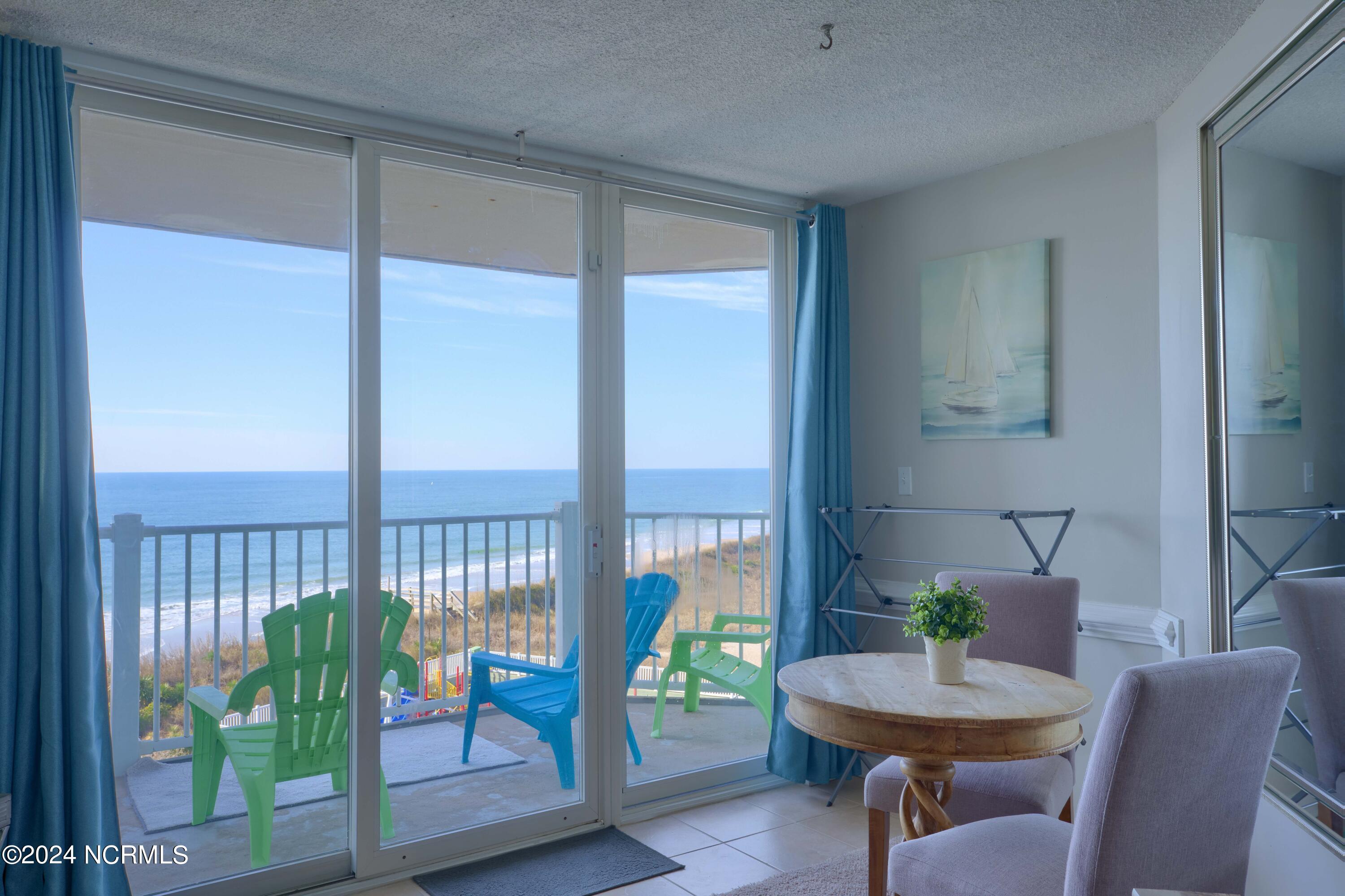 2000 New River Inlet Road, Unit 1305 North Topsail Beach, NC 28460 - Photo 17 of 21 1305 St Regis - Interiors_13