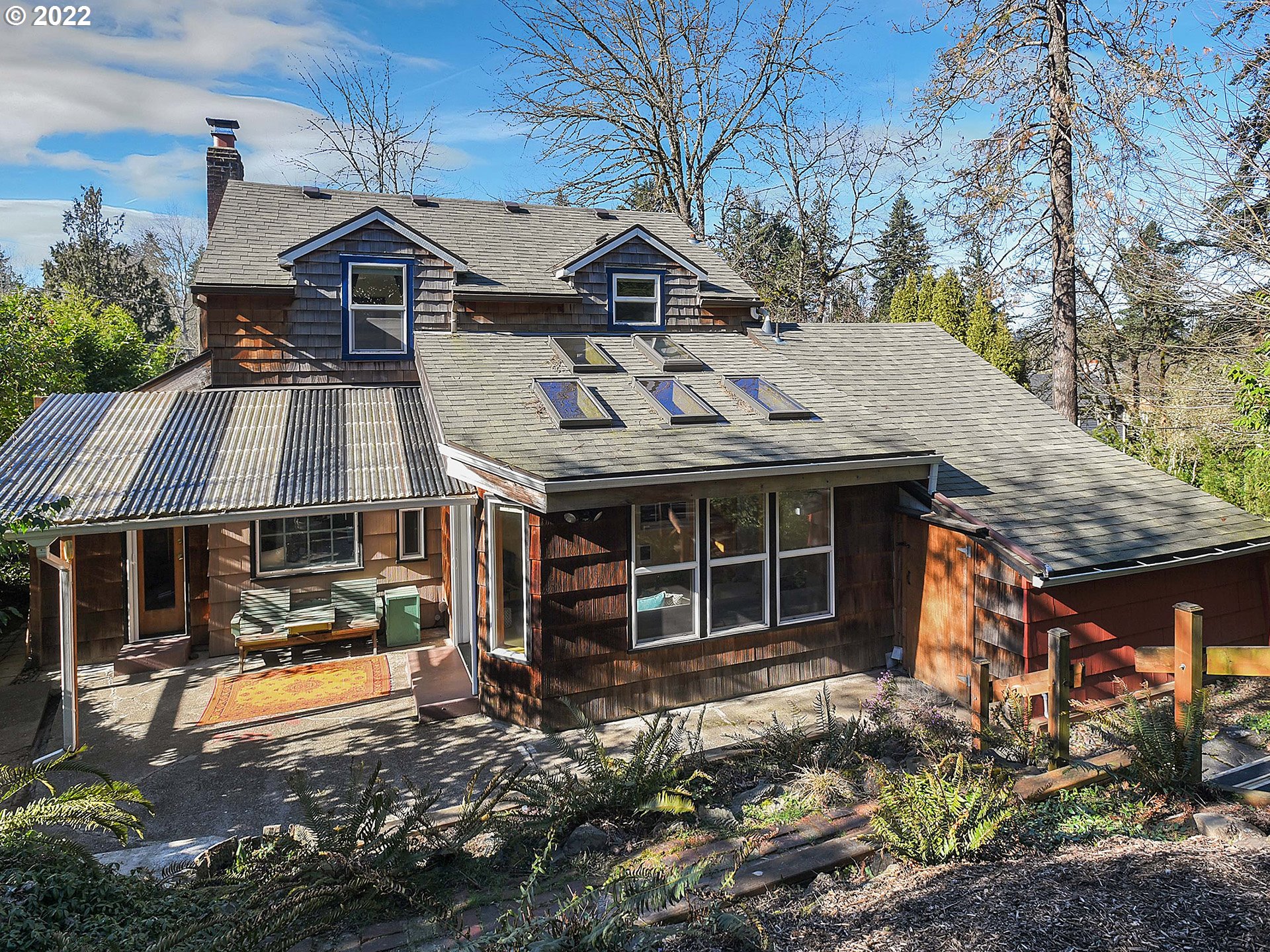 3674 Southwest Spring Garden Court Portland, OR 97219 - Photo 24 of 24 Gallery Image 24