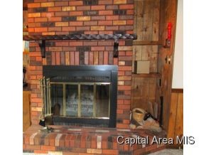 1641 Arcade Drive Springfield, IL 62702 - Photo 13 of 21