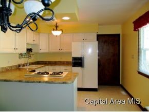 1641 Arcade Drive Springfield, IL 62702 - Photo 5 of 21