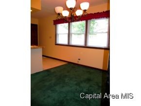 1641 Arcade Drive Springfield, IL 62702 - Photo 7 of 21