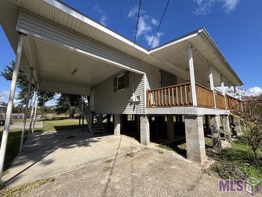 312 R J Drive Chauvin, LA 70344 - Photo 4 of 18