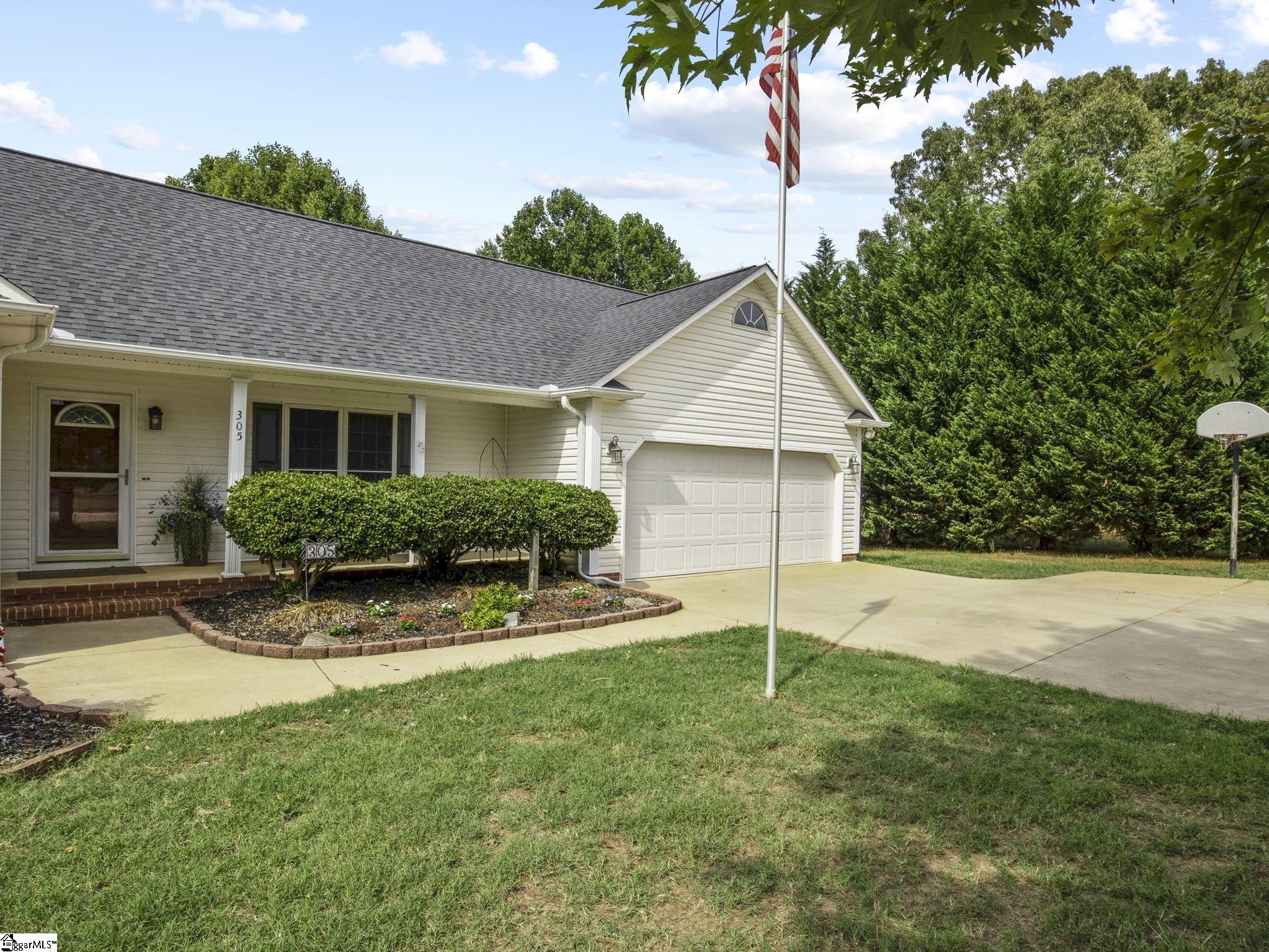 305 Trantham Court Inman, SC 29349 - Photo 32 of 36