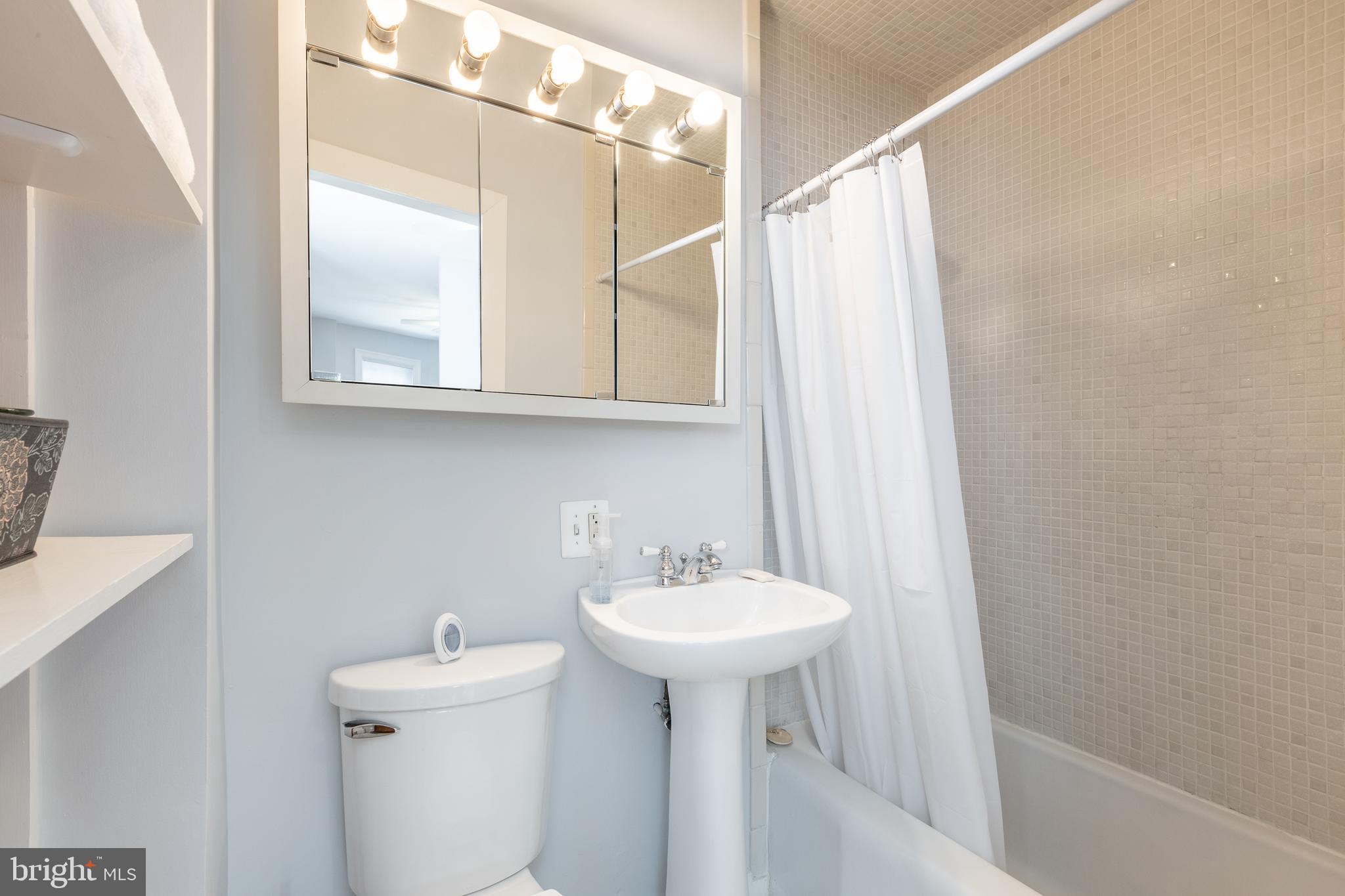 1732 Park Road Northwest Washington, DC 20010 - Photo 45 of 72 En-suite bathroom