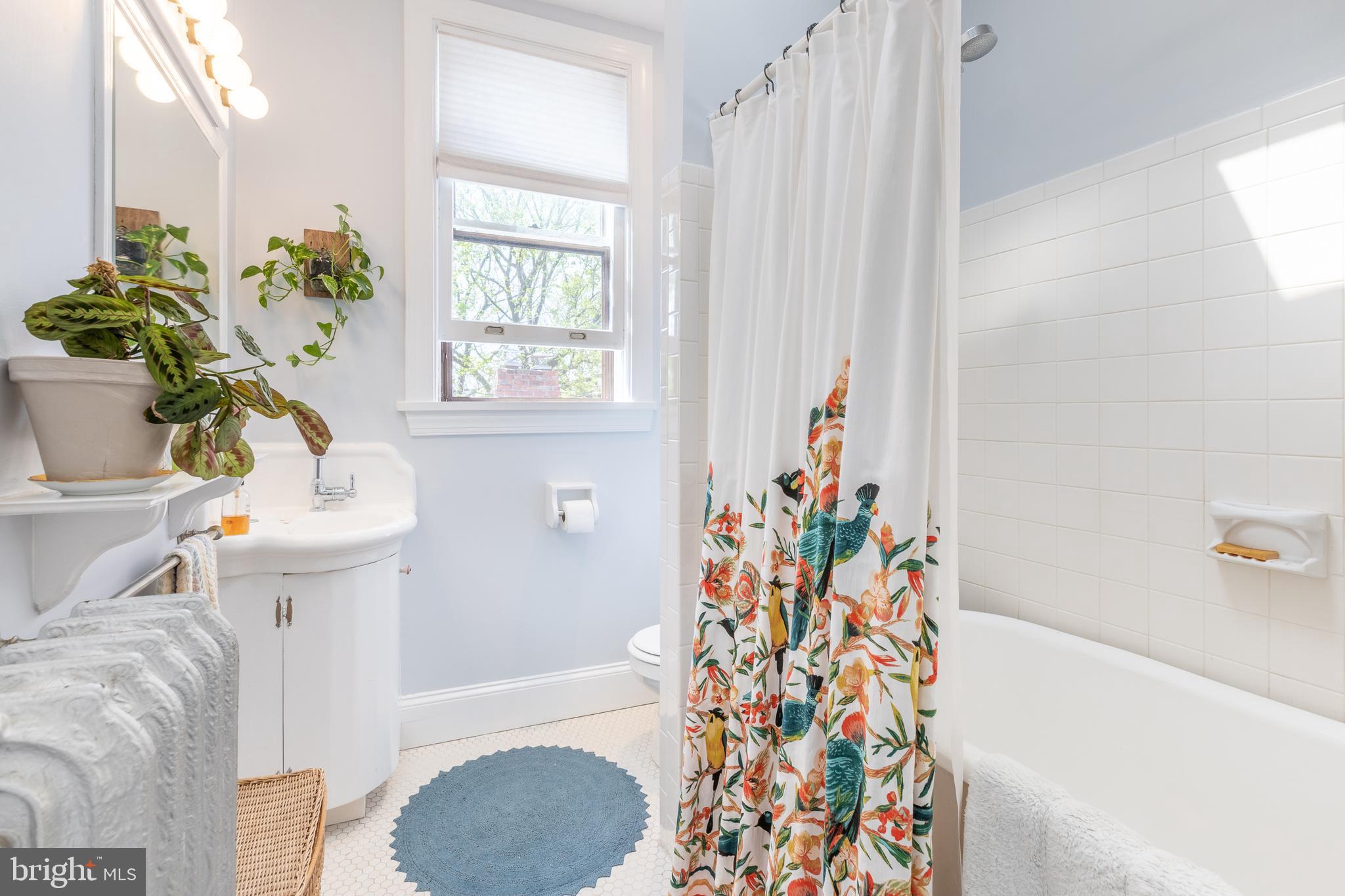 1732 Park Road Northwest Washington, DC 20010 - Photo 52 of 72 Third level bathroom