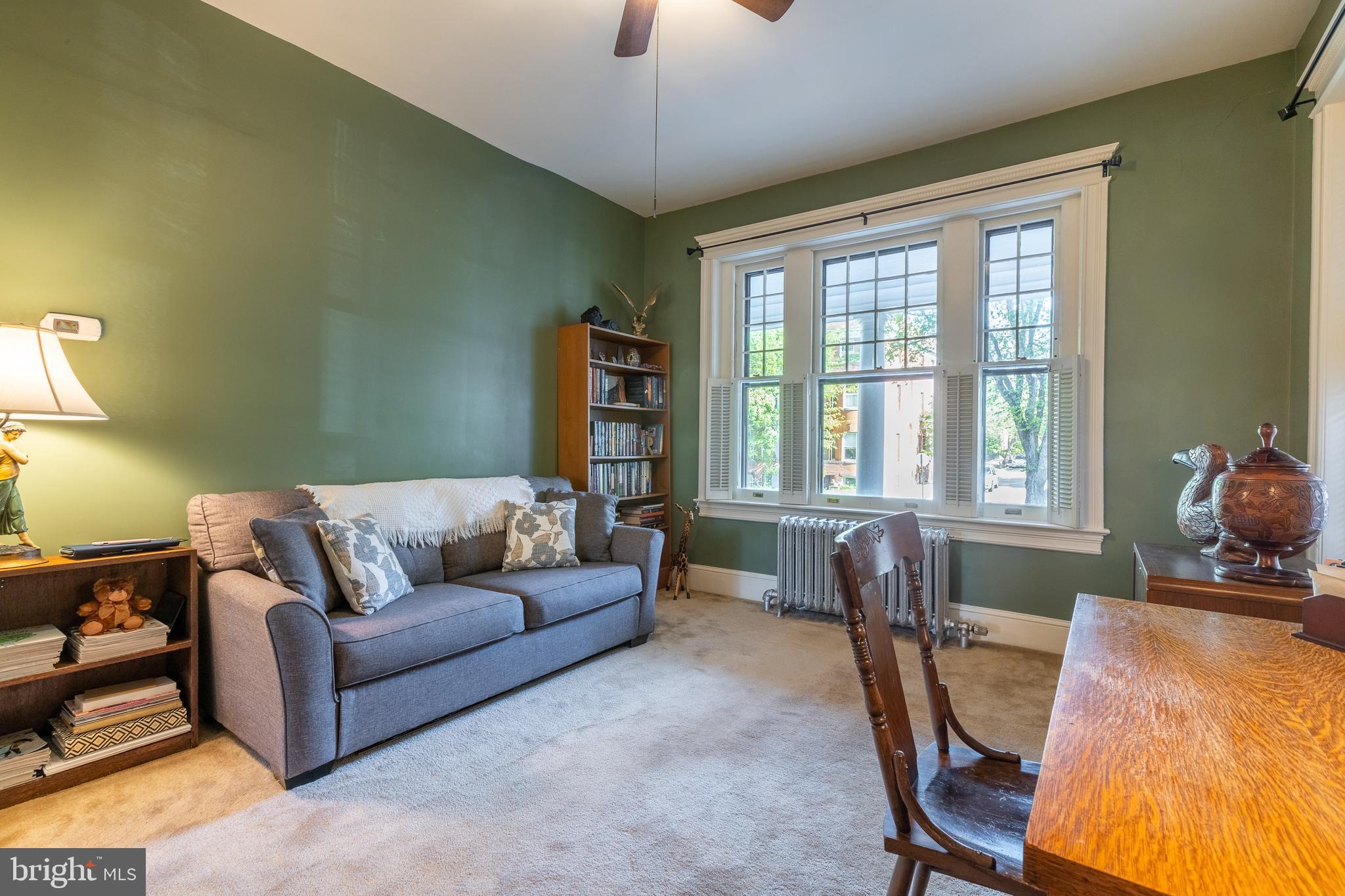 1732 Park Road Northwest Washington, DC 20010 - Photo 10 of 72 Living room/office