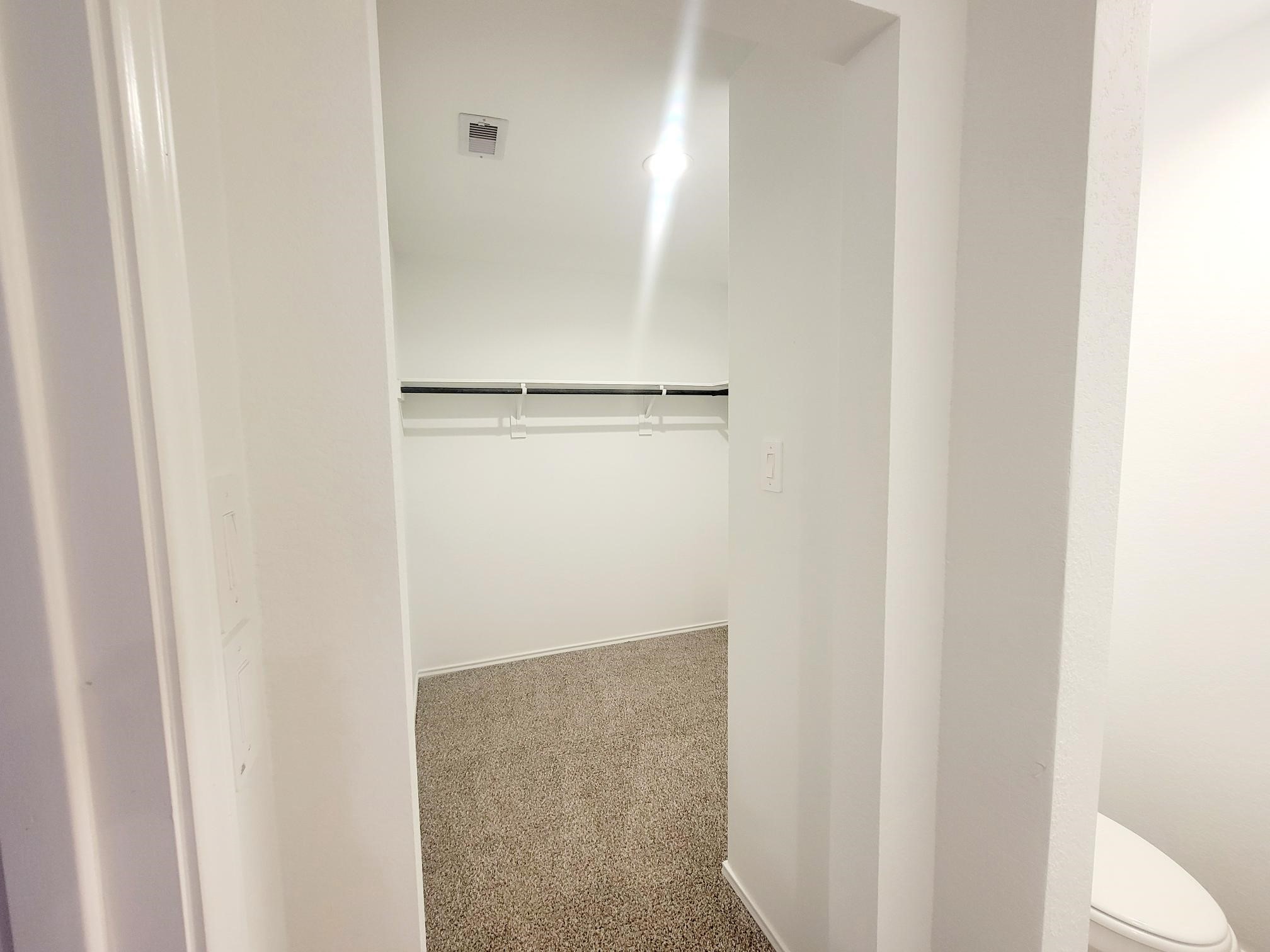 21522 Violet Ridge Road Katy, TX 77449 - Photo 14 of 40 a view of closet