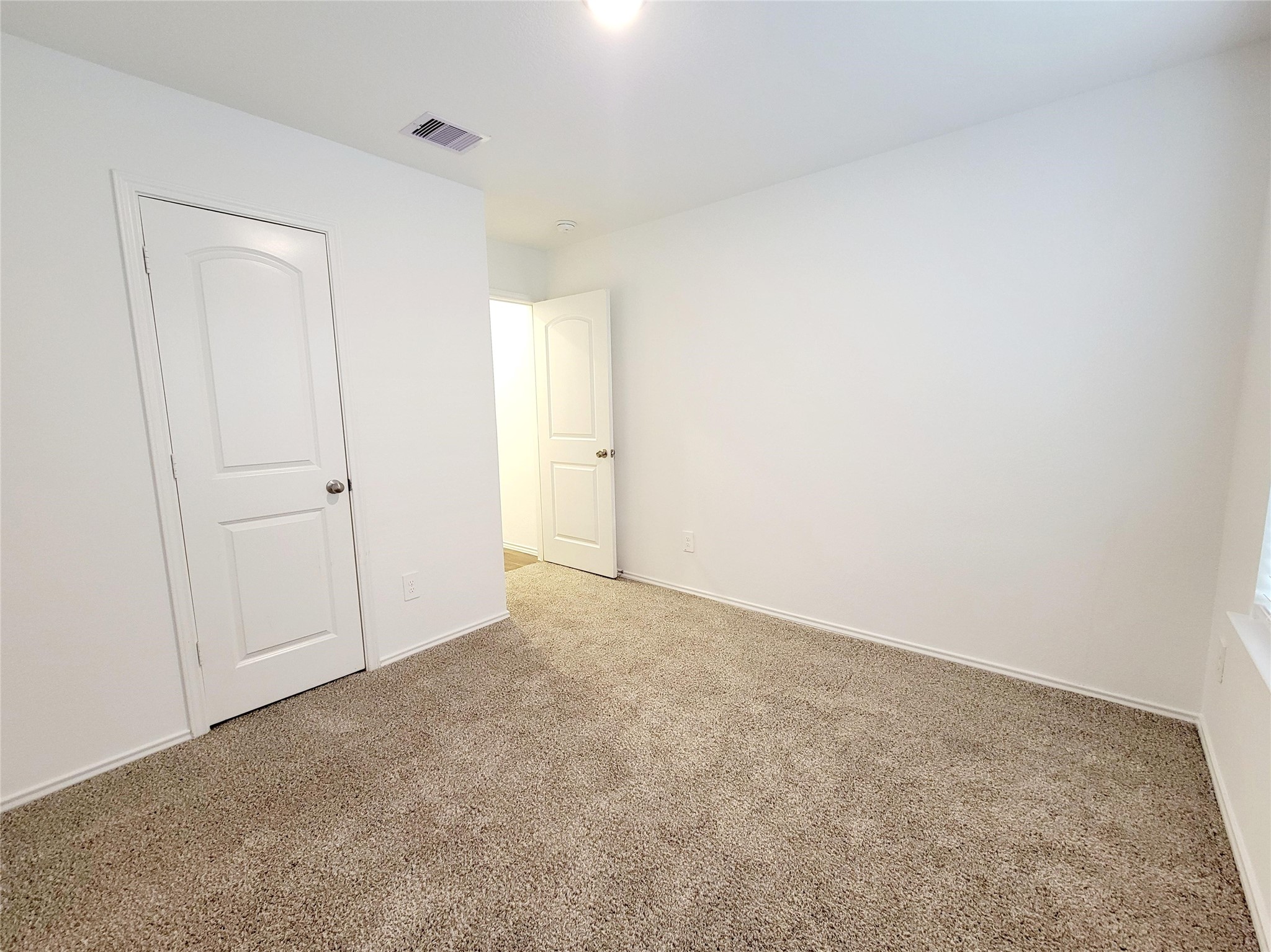 21522 Violet Ridge Road Katy, TX 77449 - Photo 36 of 40 a view of an empty room and entryway