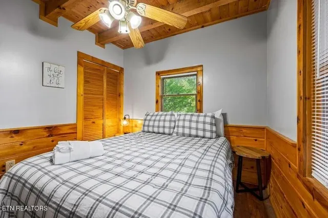 $559,900 | 3508 Peggy Lane, Pigeon Forge, TN 37863