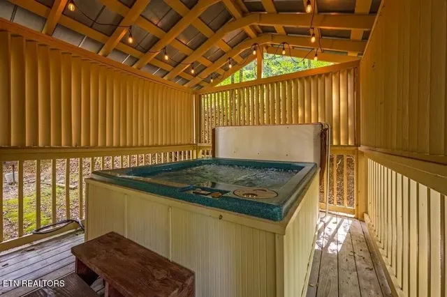 $559,900 | 3508 Peggy Lane, Pigeon Forge, TN 37863