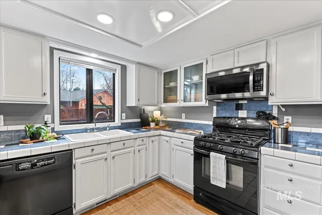 $669,000 | 2267 South White Pine Place, Boise, ID 83706