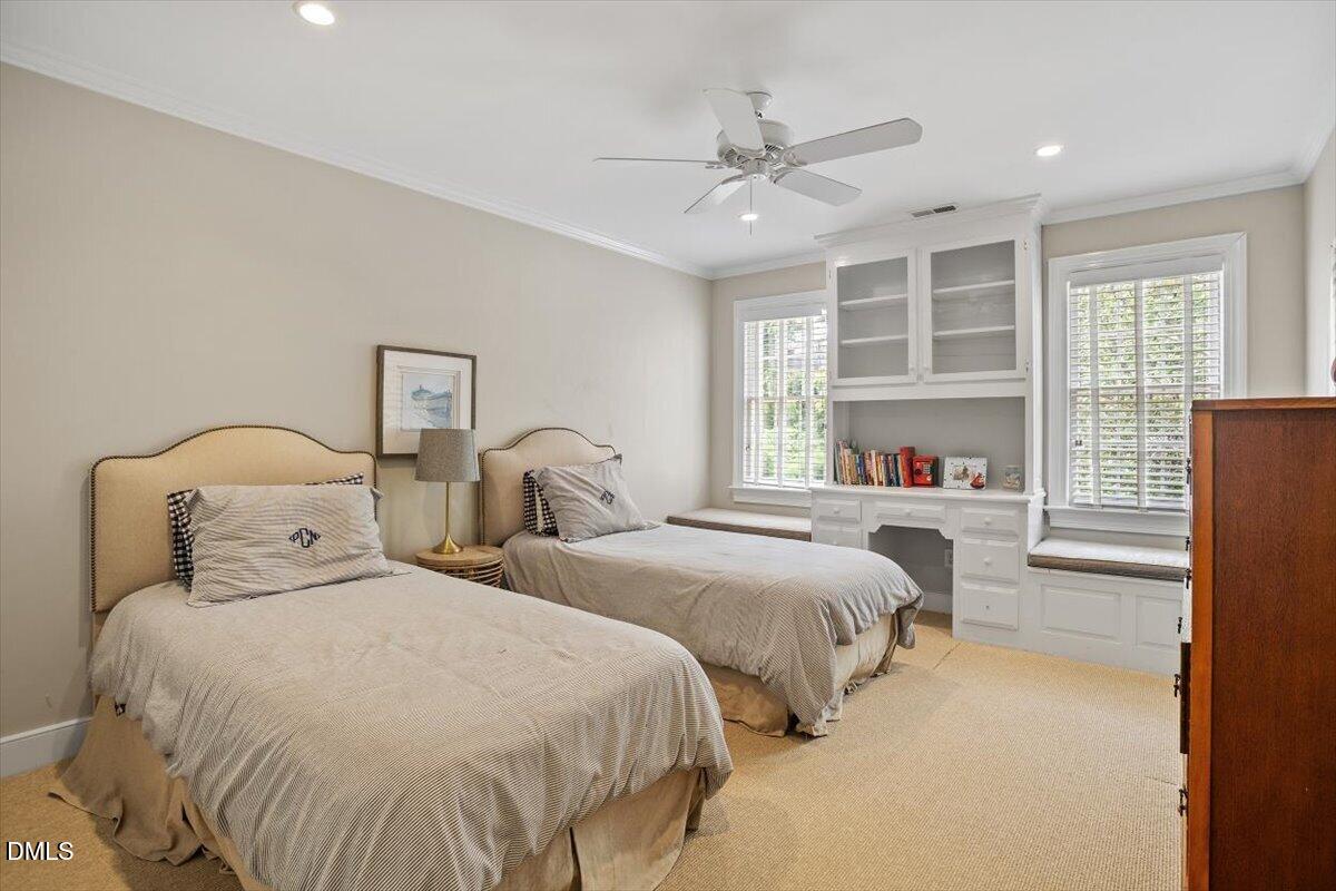 2330 Hales Road Raleigh, NC 27608 - Photo 34 of 42 035