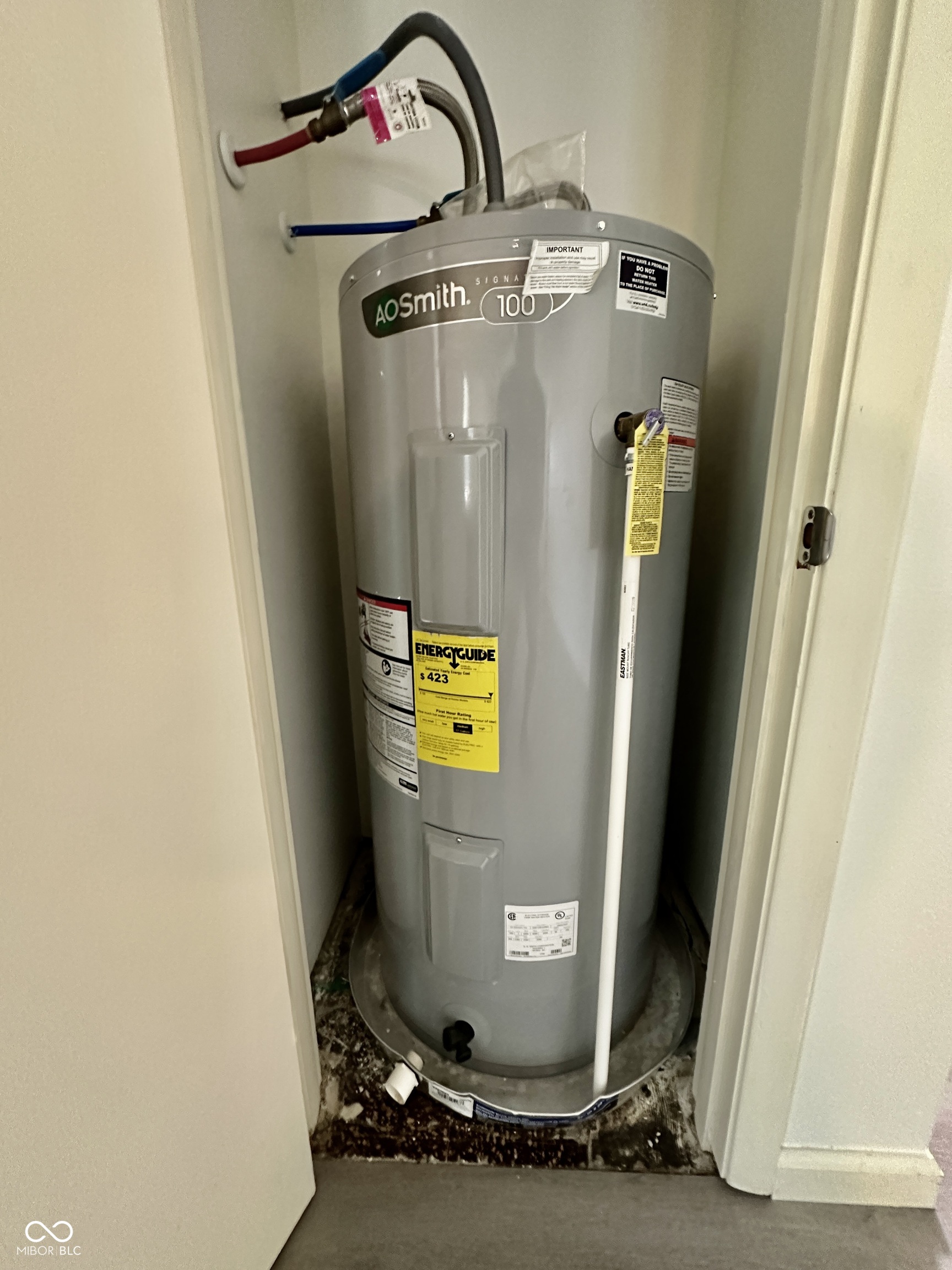 338 South Kenmore Road Indianapolis, IN 46219 - Photo 17 of 42