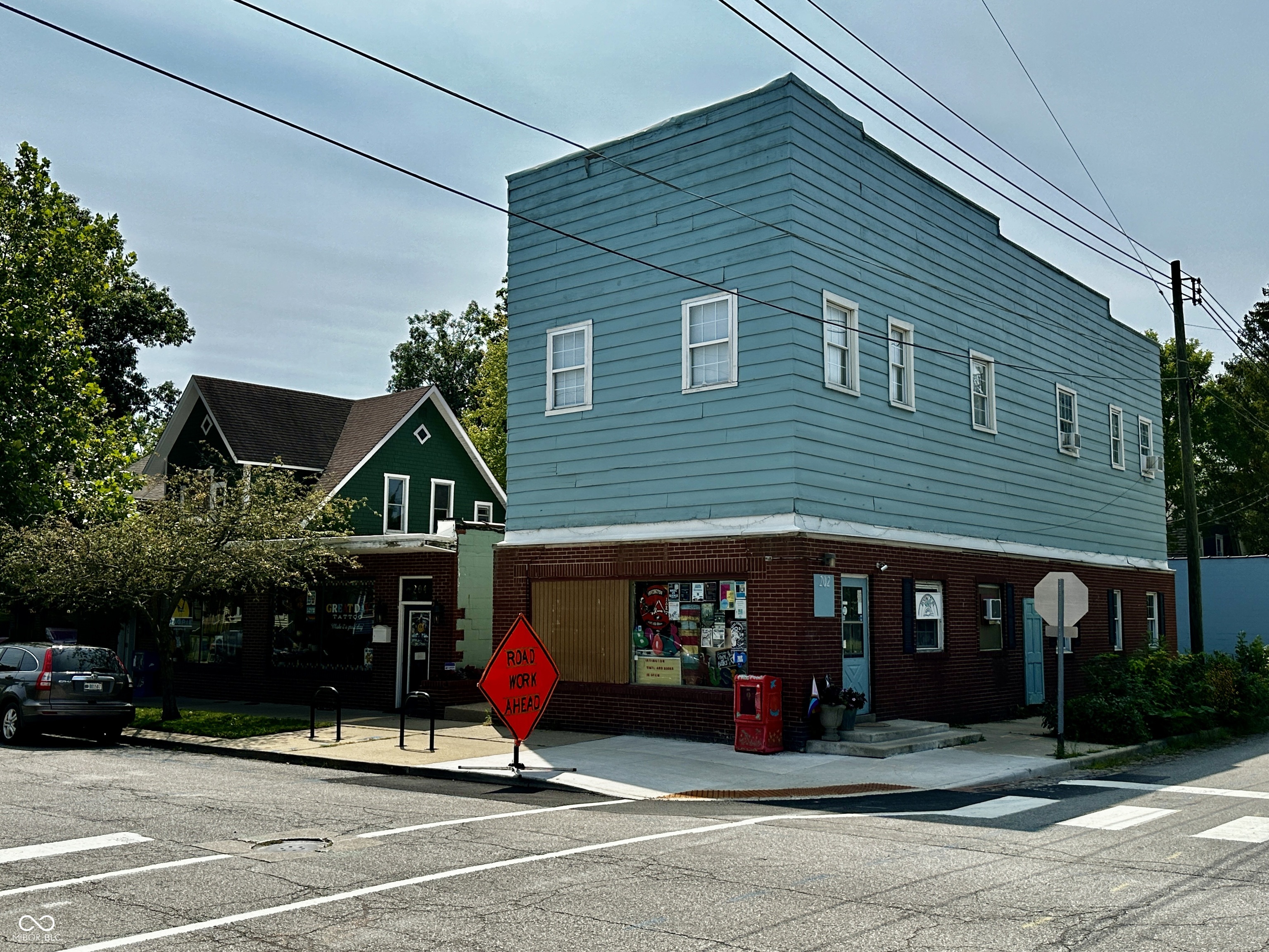 338 South Kenmore Road Indianapolis, IN 46219 - Photo 39 of 42