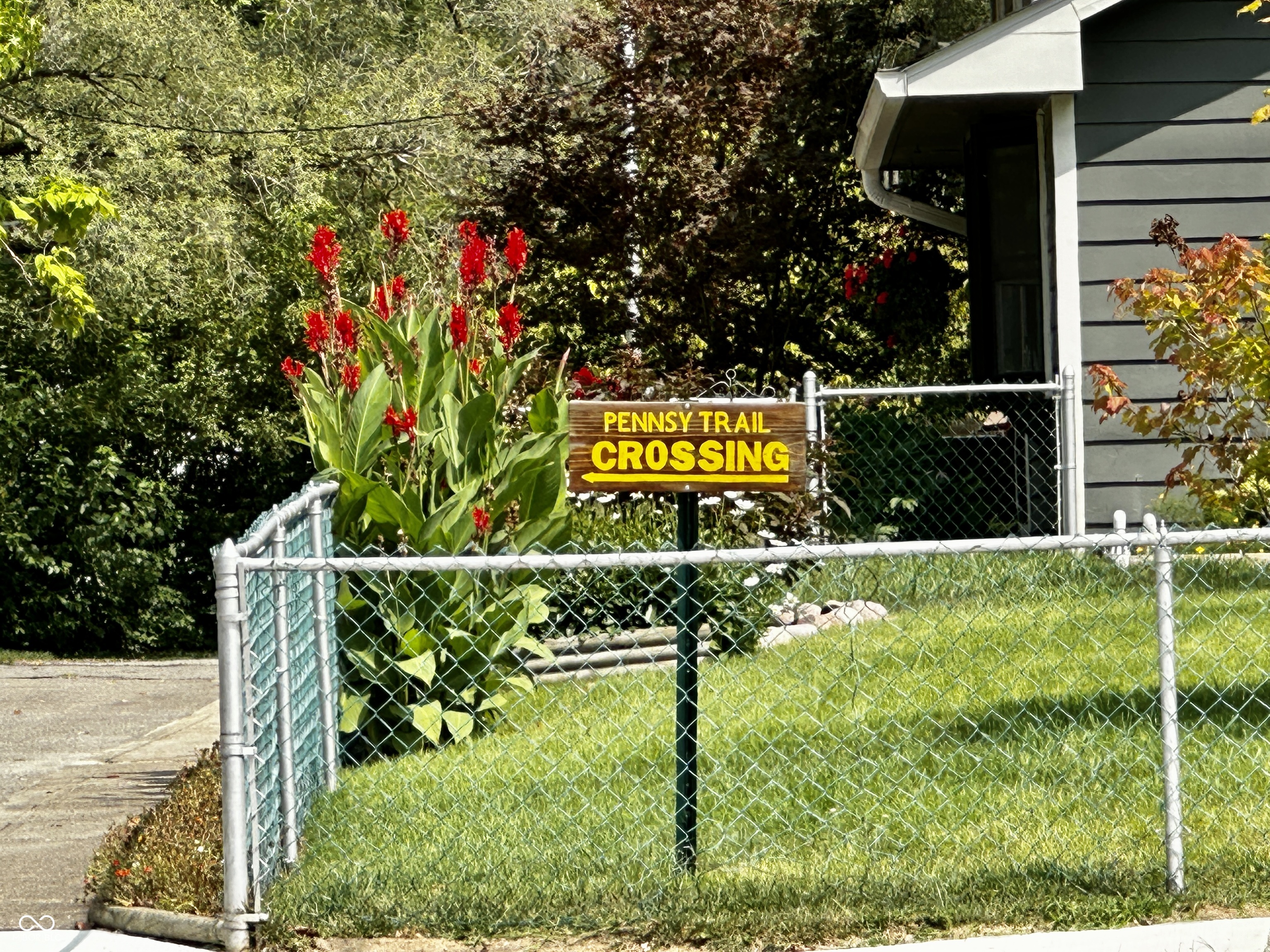 338 South Kenmore Road Indianapolis, IN 46219 - Photo 42 of 42