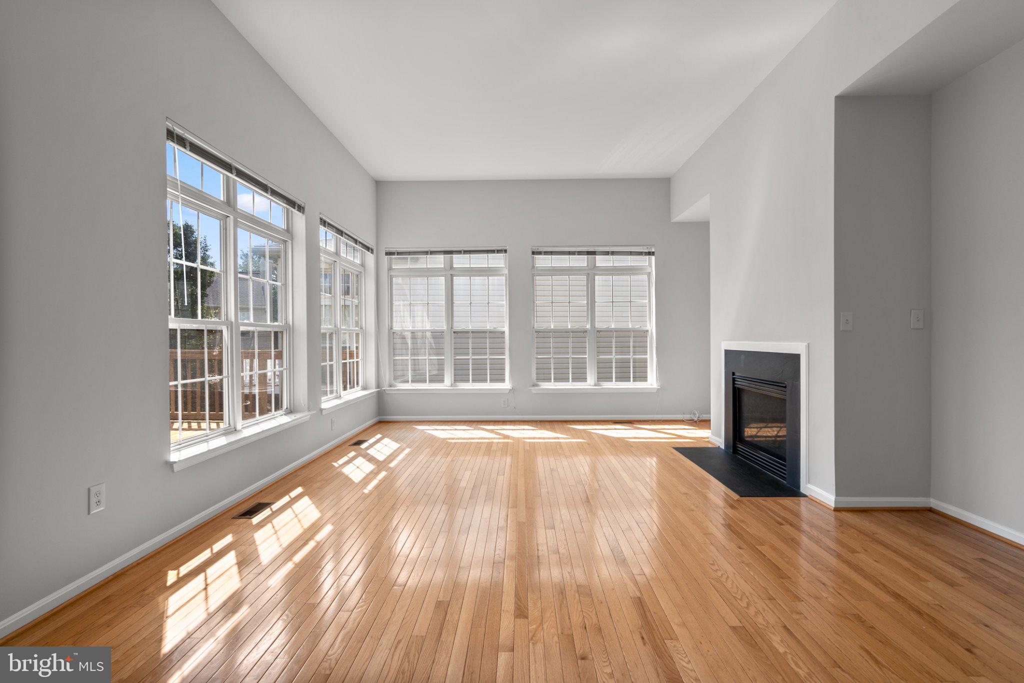 18015 Coachmans Road Germantown, MD 20874 - Photo 12 of 59 Gallery Image 12