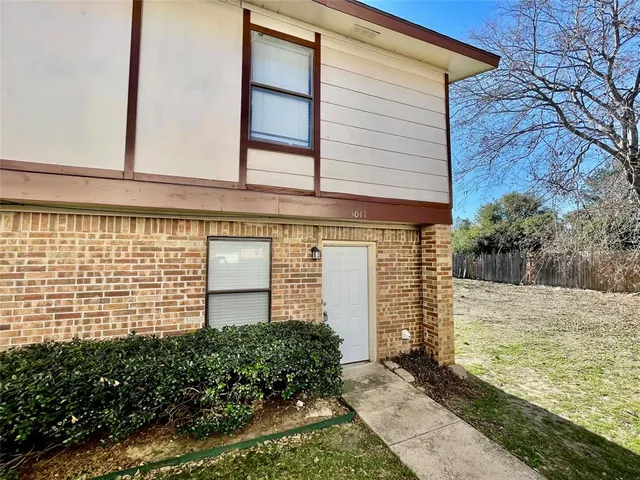 $1,200 | 3047 Olympia Drive, Denton, TX 76209