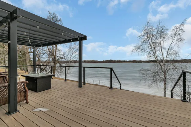 $530,000 | 616 East Lake Cowdry Road, Alexandria, MN 56308