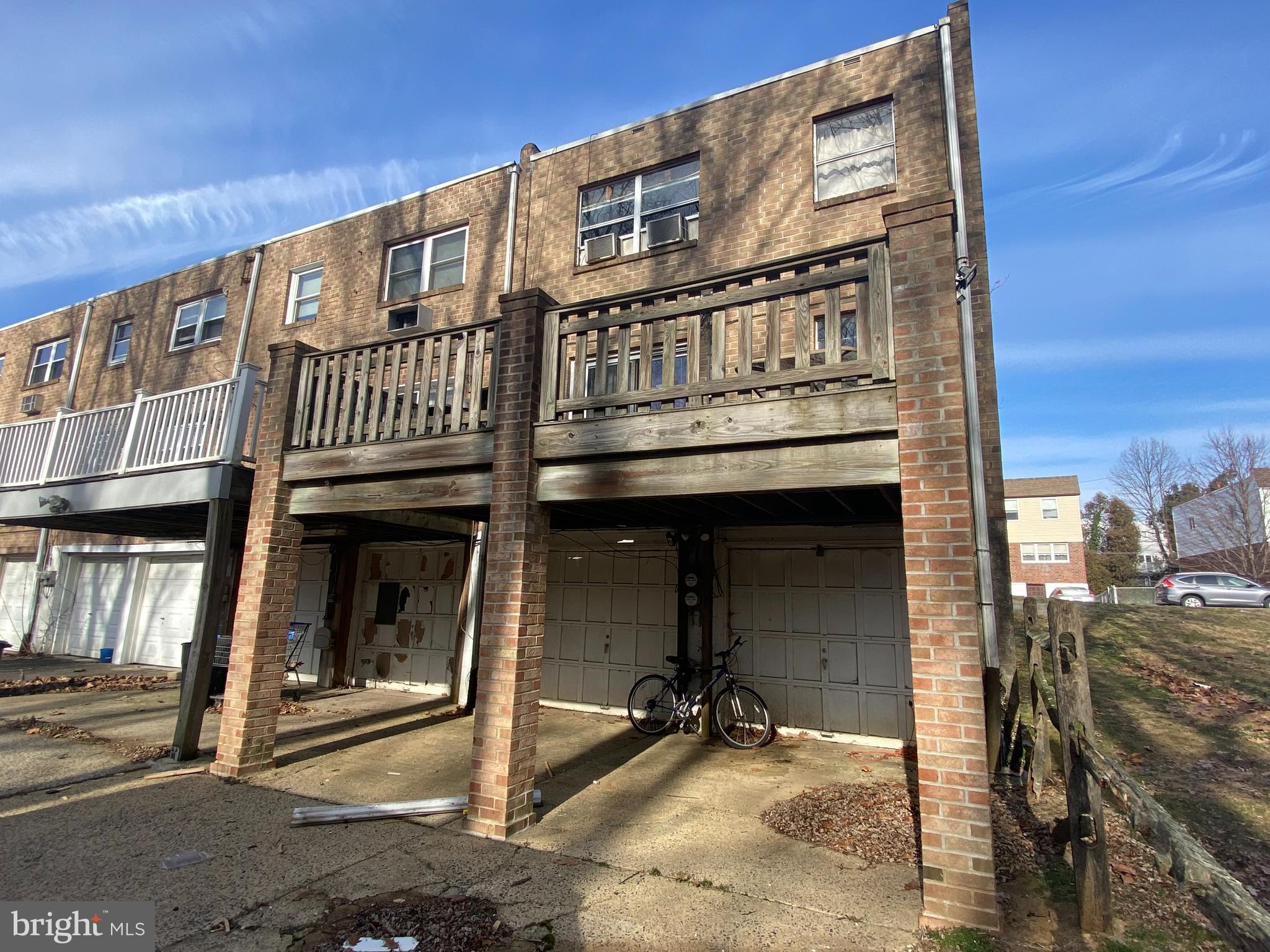 11721 Telfair Road Philadelphia, PA 19154 - Photo 3 of 17 Gallery Image 3