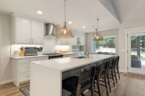 $915,000 | 10118 Timber Trail Drive, Dallas, TX 75229