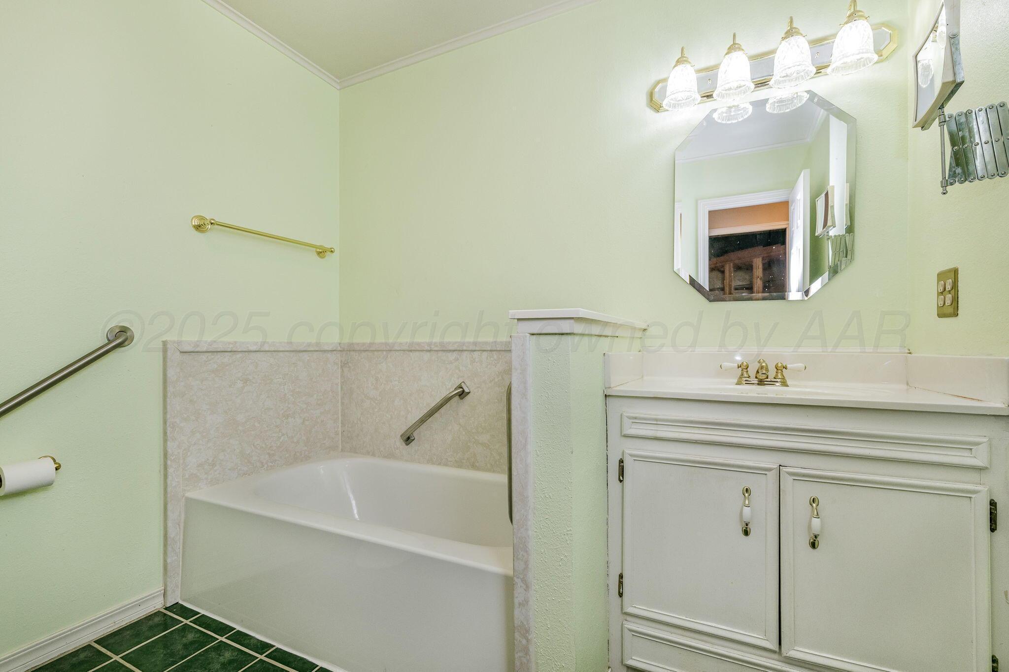 8012 Hoving Place Amarillo, TX 79121 - Photo 20 of 21 8012 Hoving Pl 23