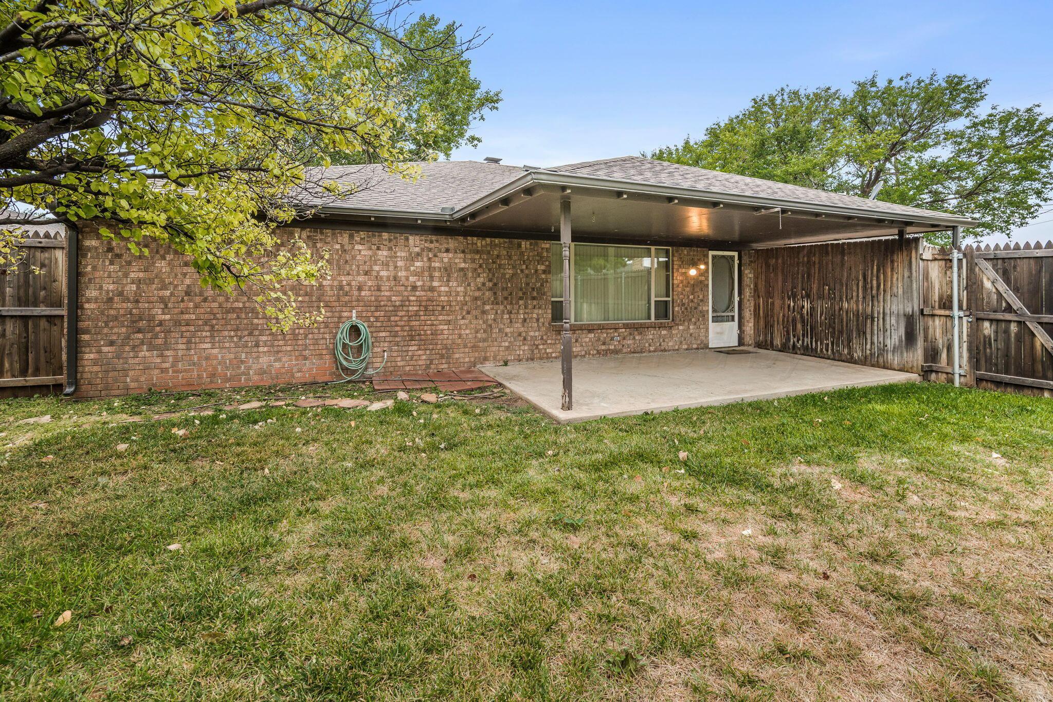 8012 Hoving Place Amarillo, TX 79121 - Photo 4 of 21 8012 Hoving Pl 04