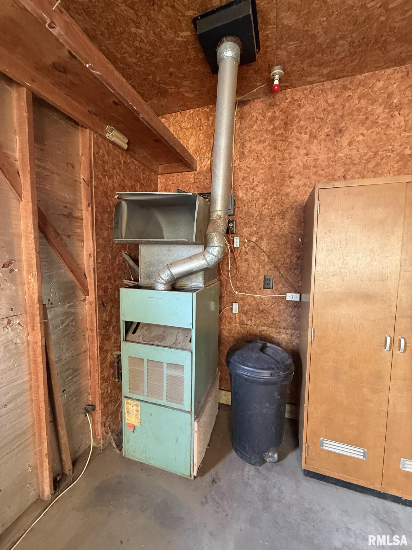 1004 North Pearl Street Macomb, IL 61455 - Photo 19 of 23