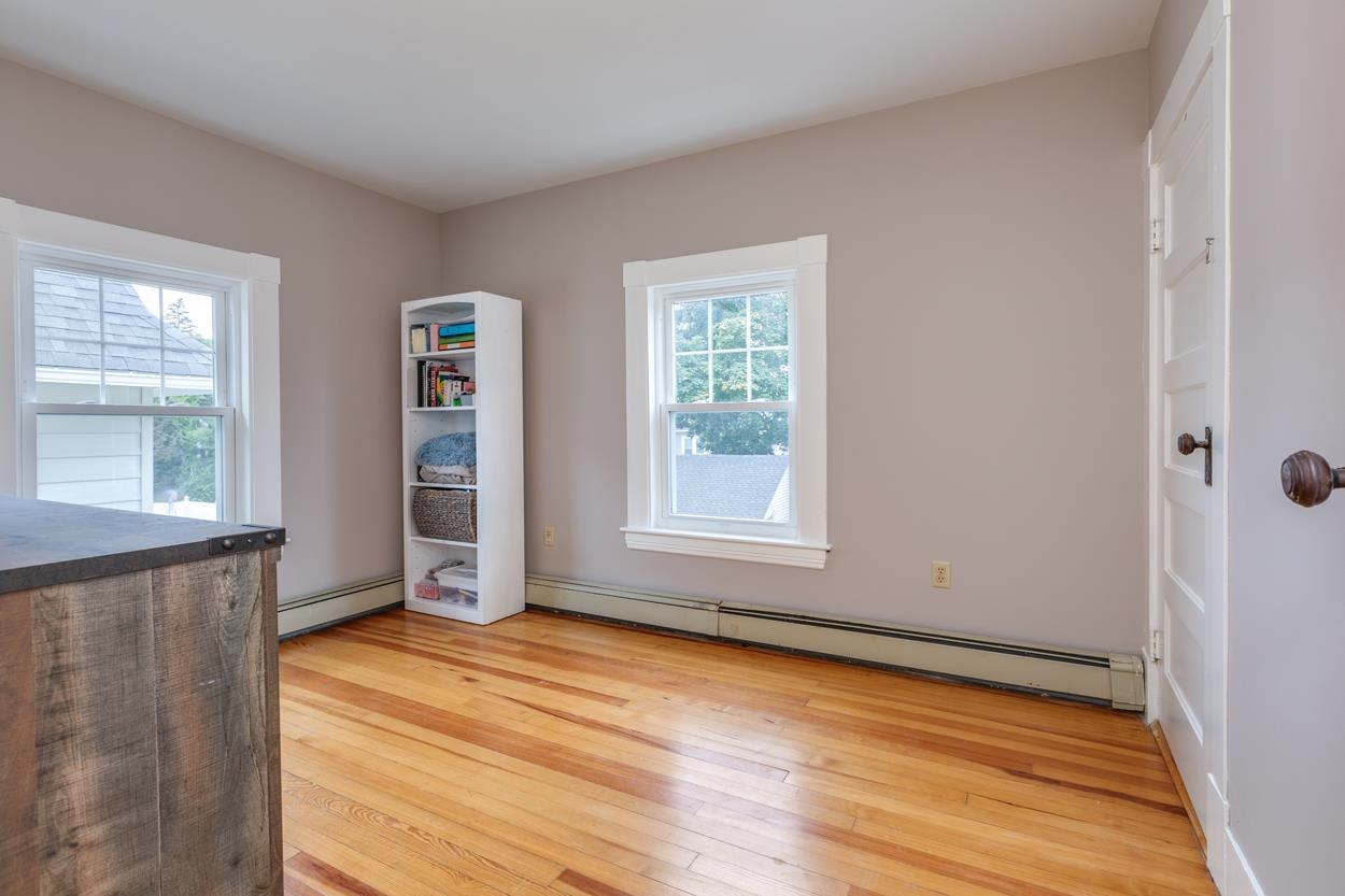 90 Linden Street Manchester, NH 03104 - Photo 26 of 40