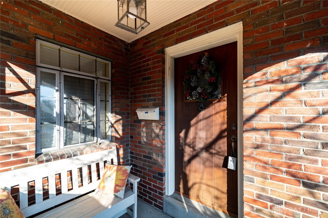 229 Brydon Road Kettering, OH 45419 - Photo 4 of 51 Gallery Image 4